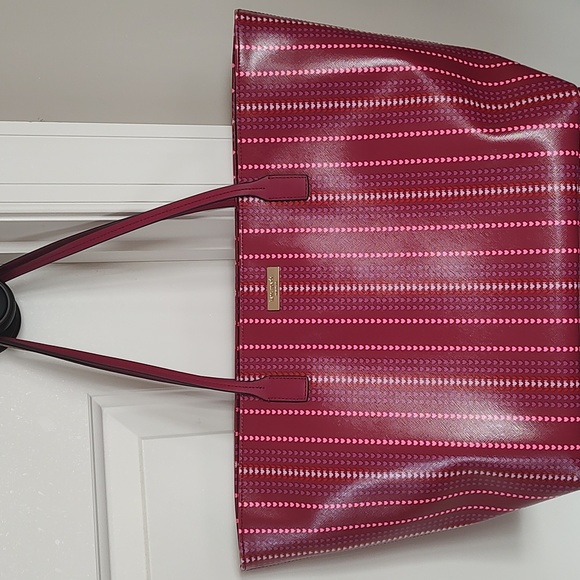 Kate Spade Heart Tote Brand New - Picture 1 of 5